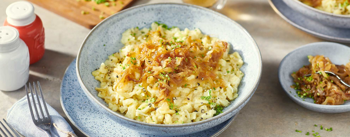 Vegane Spätzle in cremiger Sauce mit geschmorten Zwiebeln für 4 Personen von lidl-kochen.de