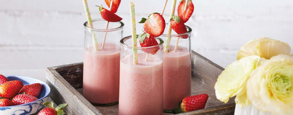 Erdbeer-Orangen-Smoothie mit Kokos für 4 Personen von lidl-kochen.de