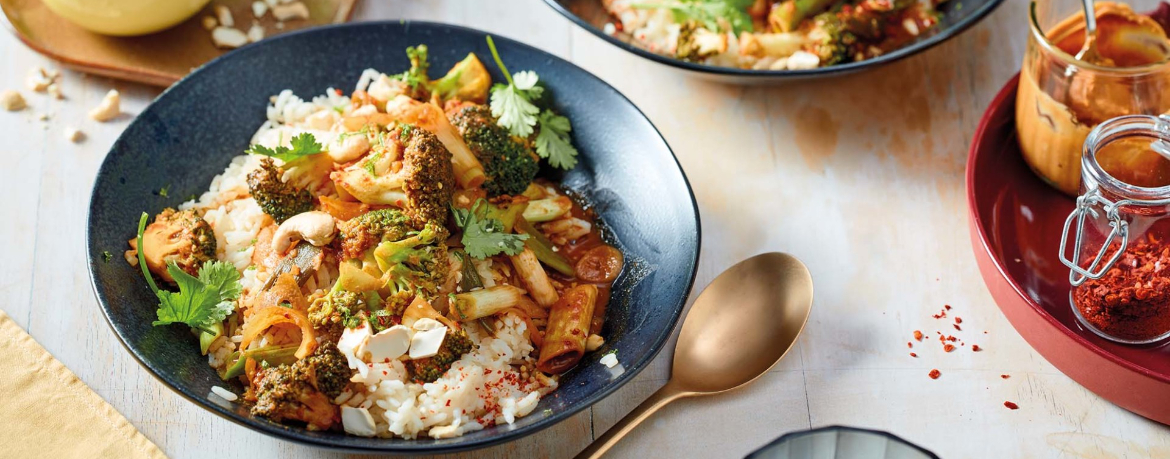 Stir-fry mit Brokkoli und Cashewkernen für 4 Personen von lidl-kochen.de