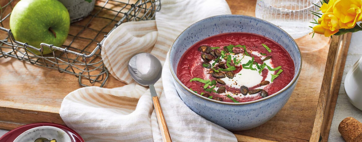 Rote Beete Suppe Mit Saurer Sahne Und Ei - Rezepte Suchen