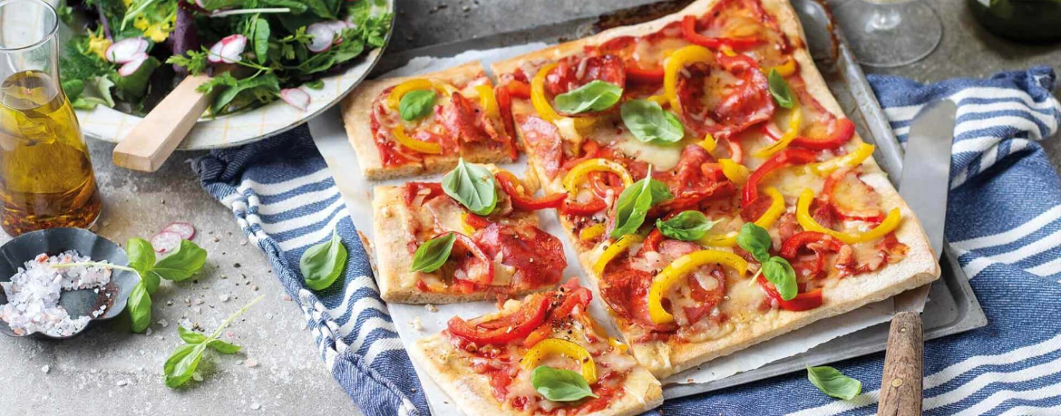 Pizza mit Chorizo und Paprika für 4 Personen von lidl-kochen.de