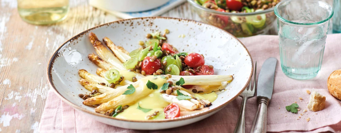 Gratinierter Spargel auf Weintrauben-Linsen-Salat und Orangen-Hollandaise für 4 Personen von lidl-kochen.de