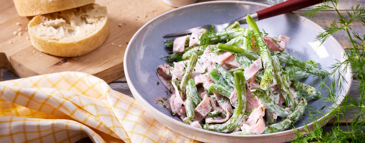 Bohnensalat mit Kochschinken an French Dressing und krosses Baguette für 4 Personen von lidl-kochen.de