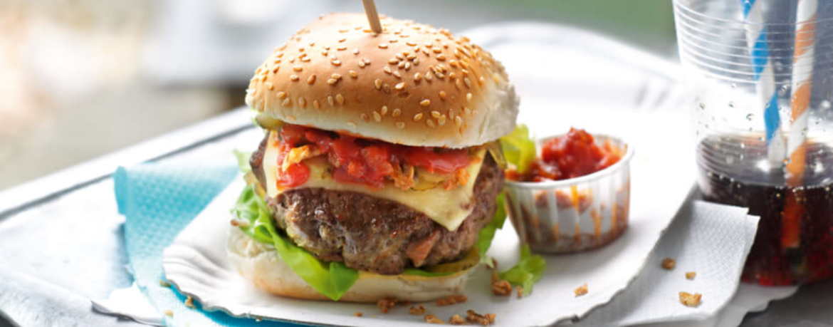 Cheeseburger mit selbst gemachtem Ketchup für 4 Personen von lidl-kochen.de