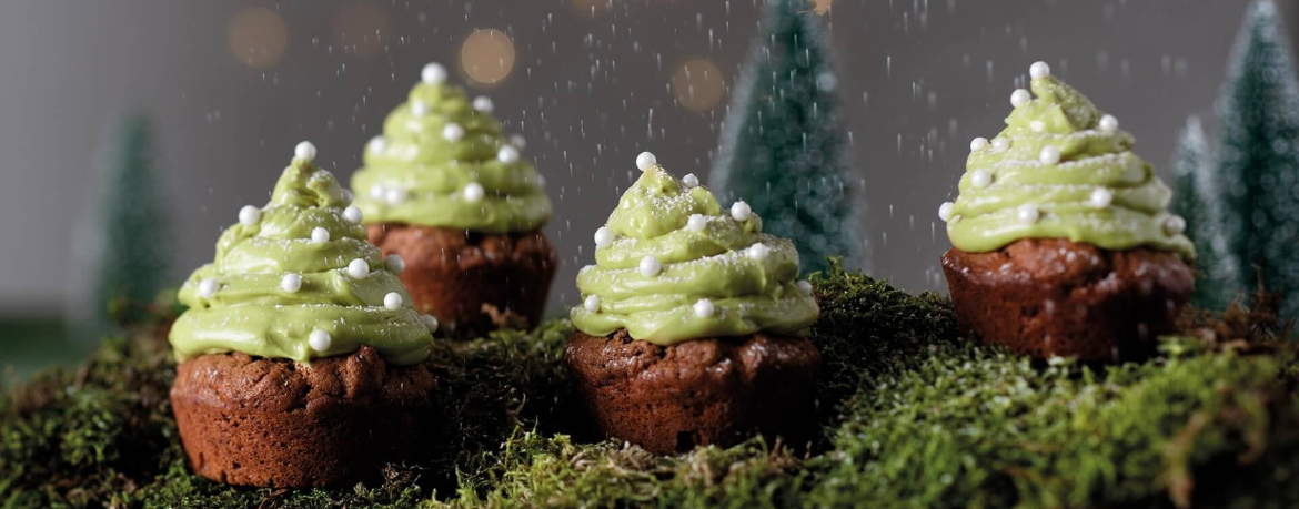 Tannenbaum-Cupcakes – Apfel-Zimt-Muffins mit grüner Creme für 12 Personen von lidl-kochen.de