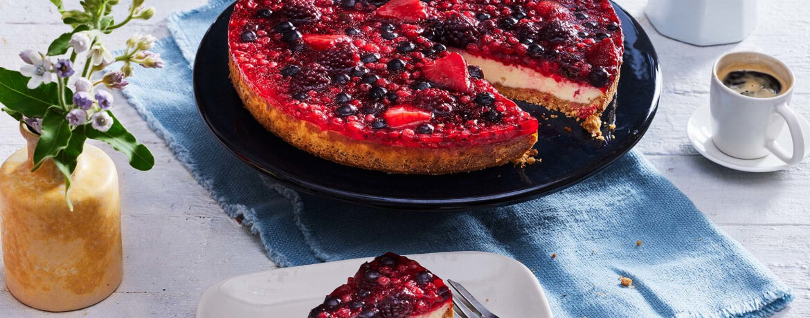 Cheesecake mit Beerenguss für 16 Personen von lidl-kochen.de