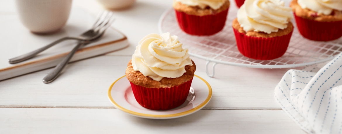 Rhabarber-Cupcakes für 16 Personen von lidl-kochen.de