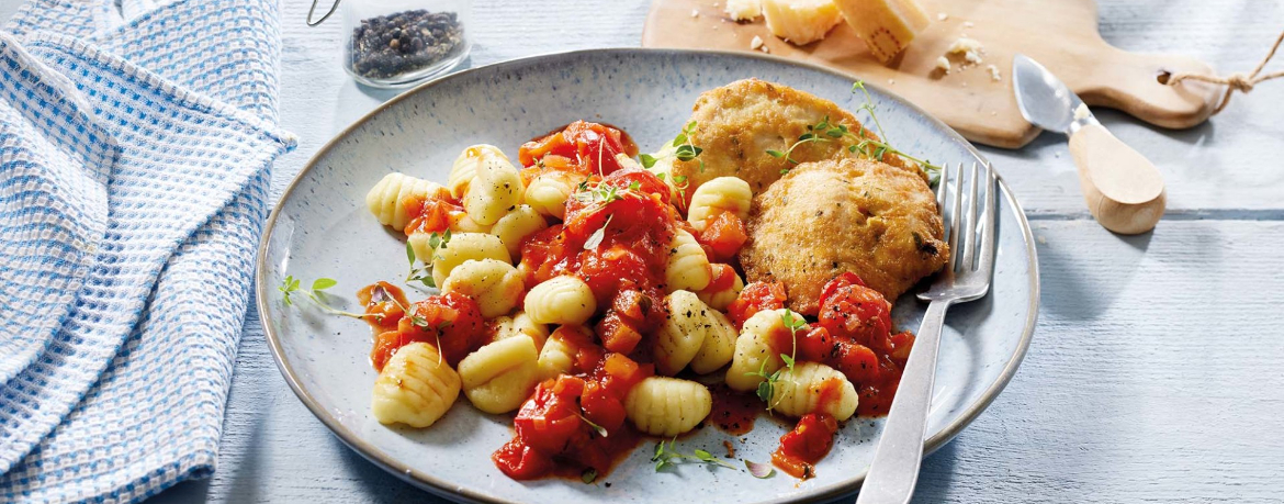 Hähnchen-Piccata mit Apfel-Tomaten-Gemüse und Gnocchi für 4 Personen von lidl-kochen.de