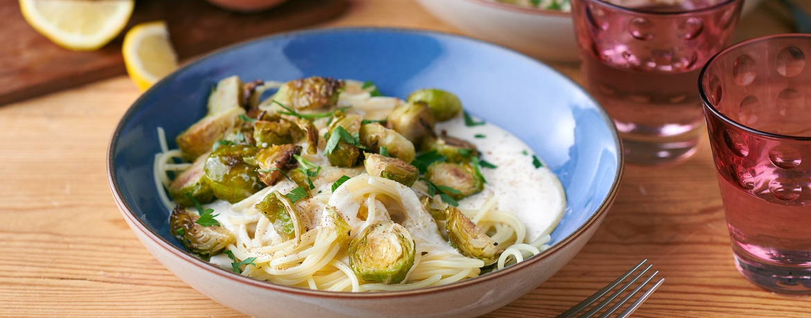 Spaghetti mit Rosenkohl und cremiger Cashewsauce für 4 Personen von lidl-kochen.de