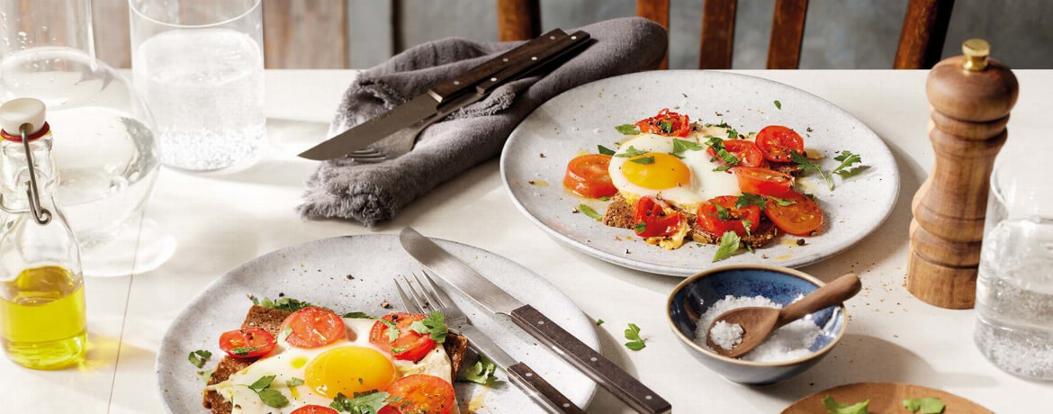 Spiegelei mit Tomaten - Rezept | LIDL Kochen Spiegelei mit Tomaten - Rezept | LIDL Kochen