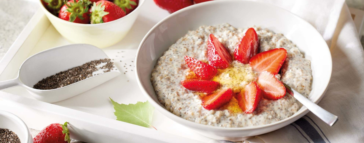 Porridge mit Chia-Samen und Erdbeeren für 4 Personen von lidl-kochen.de