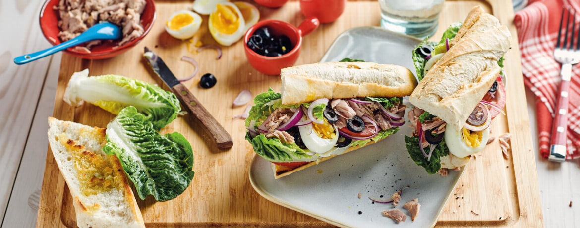 Rezept für Thunfisch-Sandwich mit Ei » Über 1658x nachgekocht » 25min Zubereitung » 11 Zutaten » 279 kcal/Portion 