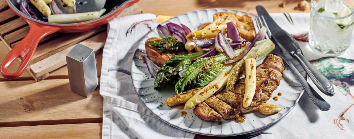 Schweineschnitzel in Honig-Senf-Marinade mit Spargel und Knoblauchbaguette für 4 Personen von lidl-kochen.de