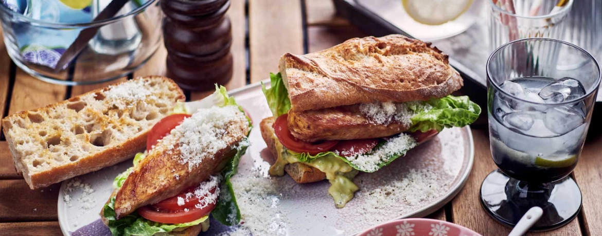 Chicken Sandwich mit Caesar Dressing für 4 Personen von lidl-kochen.de