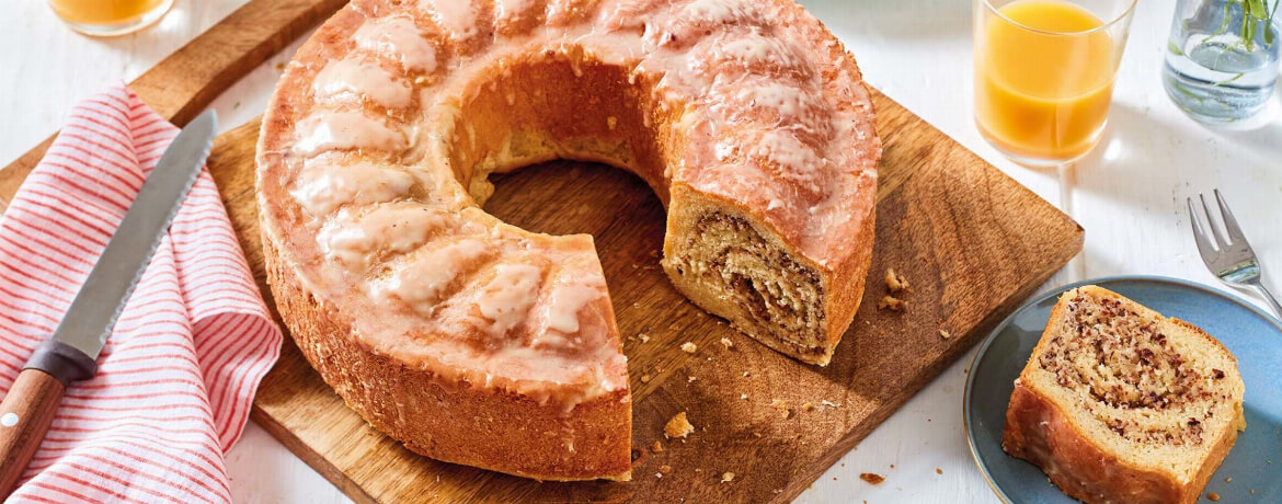 Hefekranz mit Aprikosen-Nuss-Füllung - Rezept | LIDL Kochen