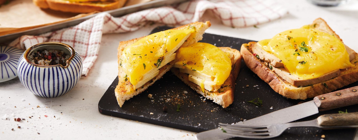 Veganer Toast Hawaii mit Räuchertofu für 4 Personen von lidl-kochen.de