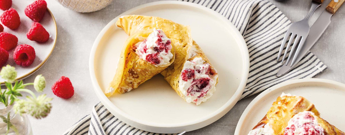 Pfannkuchen mit Himbeeren und Sahne für 4 Personen von lidl-kochen.de