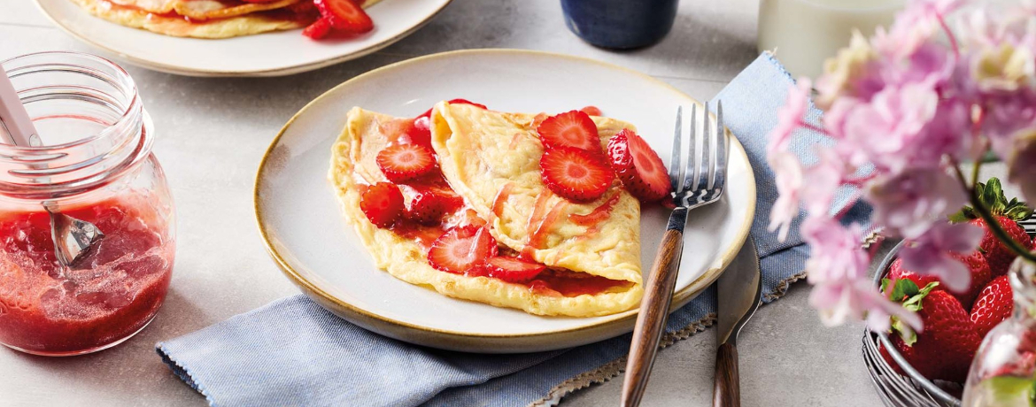 Pfannkuchen mit Erdbeerkonfitüre für 4 Personen von lidl-kochen.de