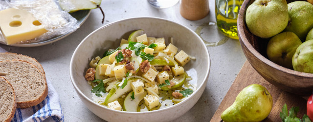 Käsesalat mit Walnüssen und Birne - Rezept | LIDL Kochen