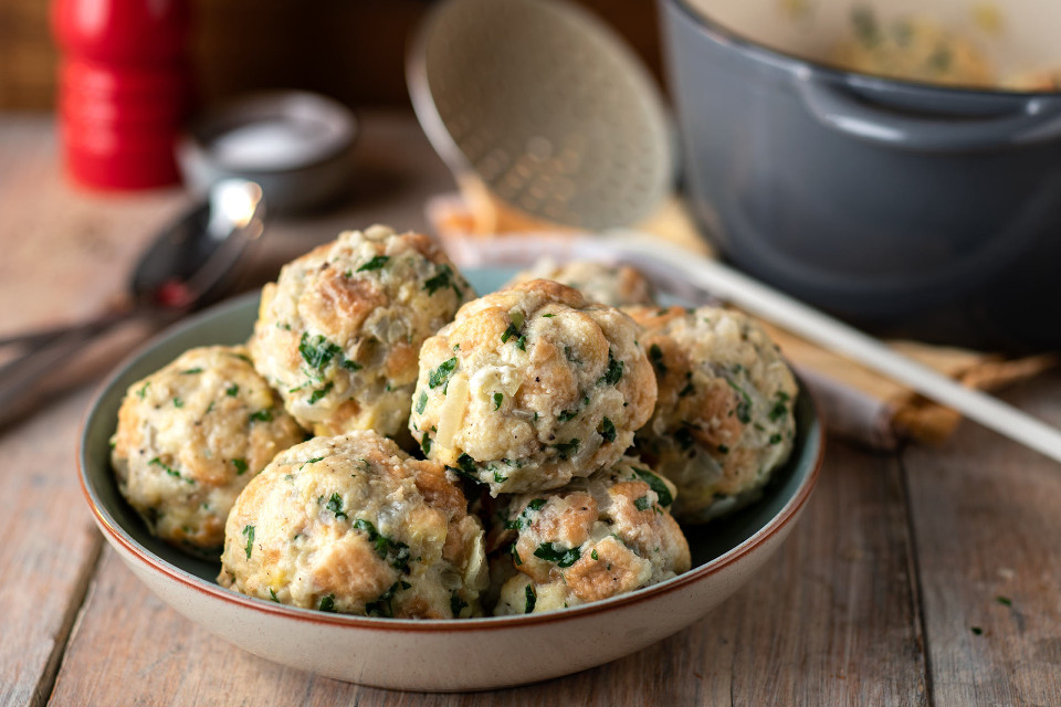 Semmelknödel Grundrezept - Rezept | LIDL Kochen Semmelknödel Grundrezept - Rezept | LIDL Kochen
