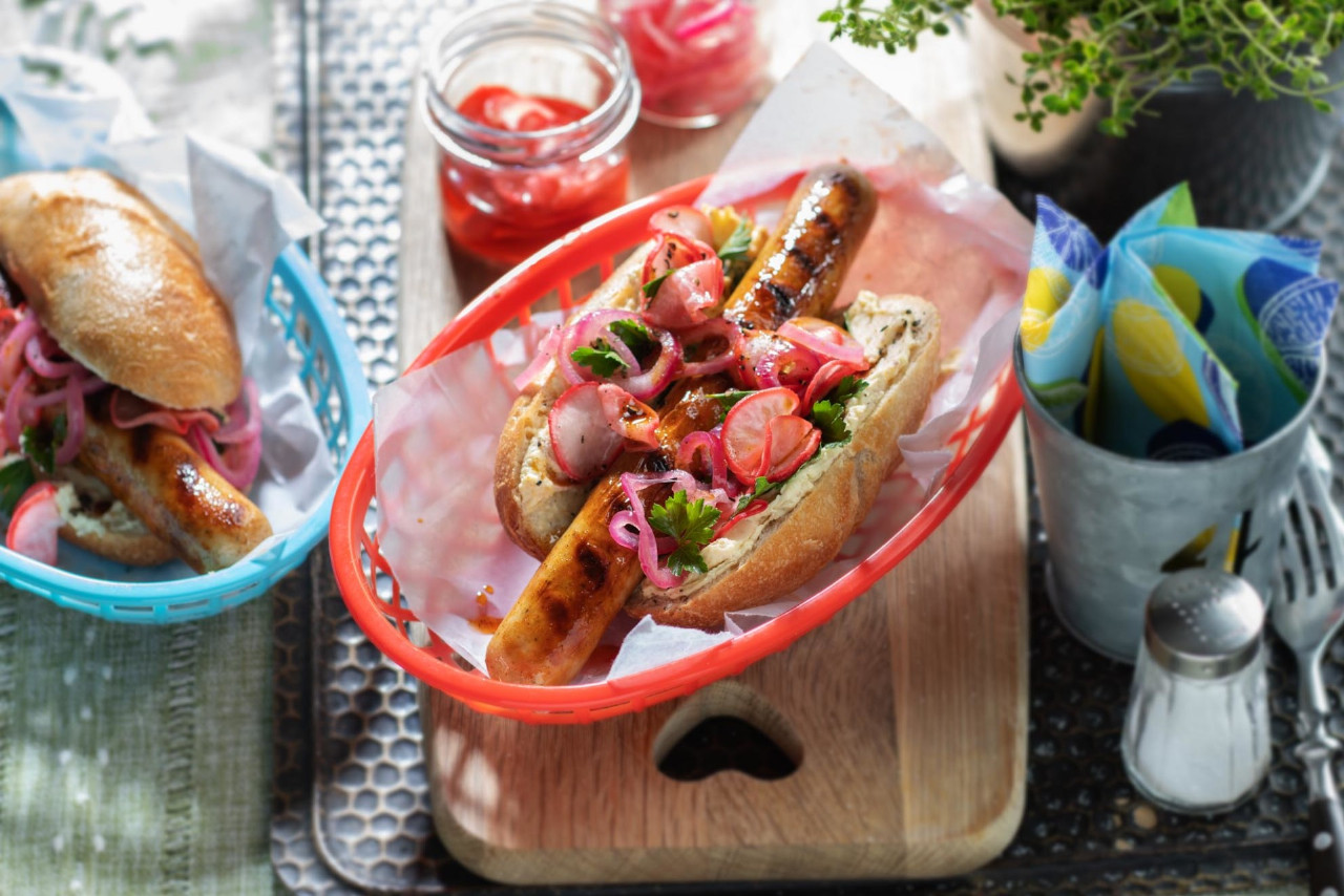 Bratwurst im Brötchen - Rezept | LIDL Kochen