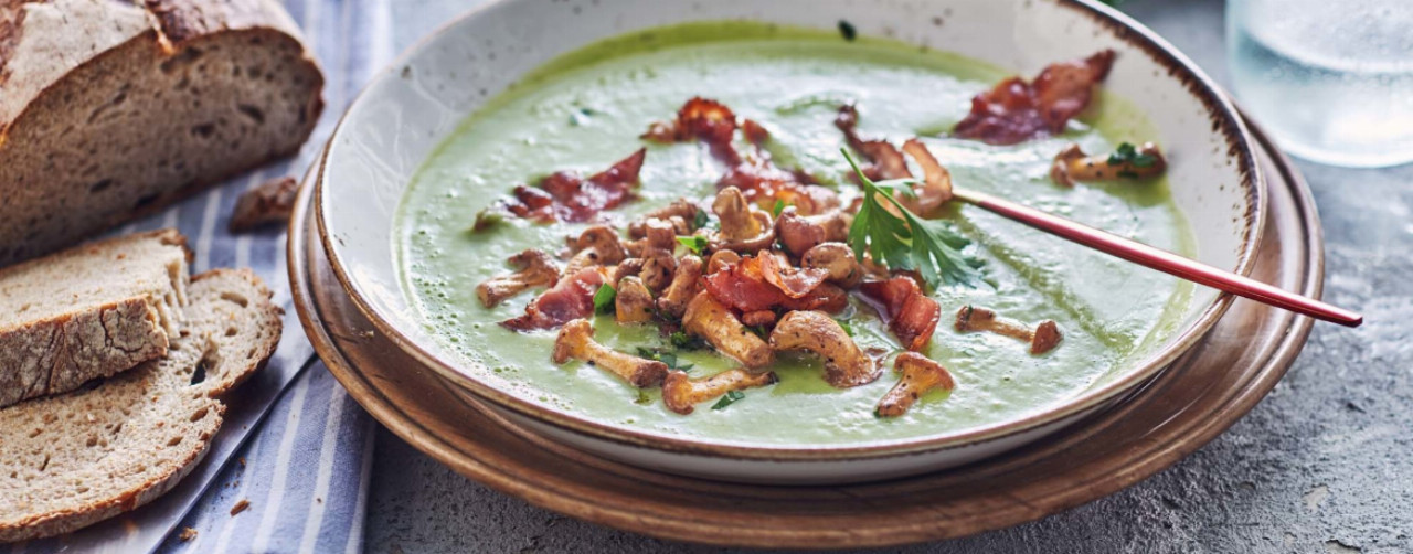 Erbsensuppe mit Pfifferlingen Rezept LIDL Kochen