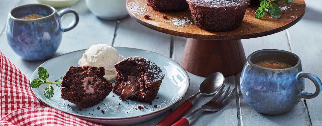 Veganer Lava Cake mit Vanilleeis - Rezept | LIDL Kochen