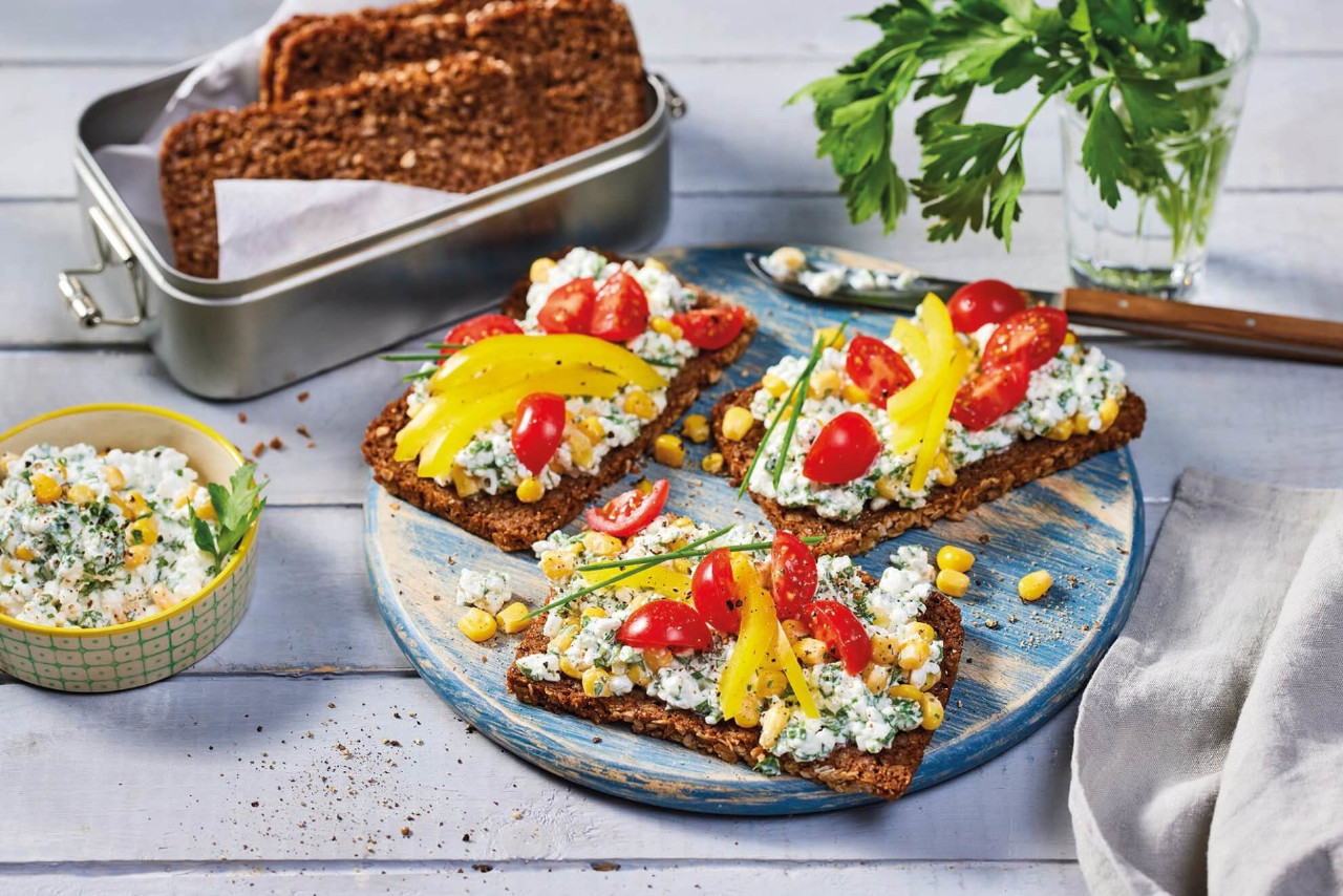 Brote mit körnigem Frischkäse - Rezept | LIDL Kochen