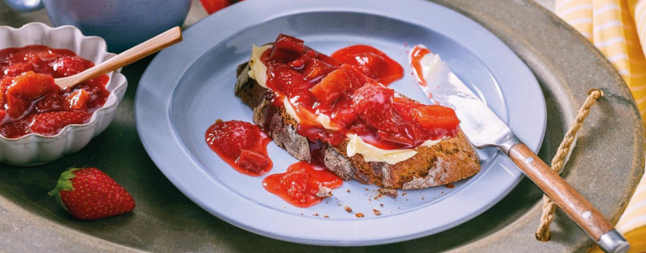 Erdbeer-Rhabarber-Konfitüre - Rezept | LIDL Kochen