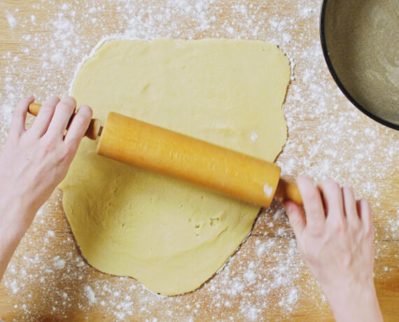 Dies ist Schritt Nr. 3 der Anleitung, wie man das Rezept Süßer Kürbis-Kuchen zubereitet.