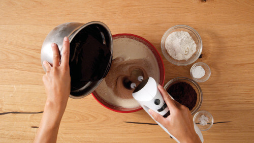 Dies ist Schritt Nr. 2 der Anleitung, wie man das Rezept Erdnussbutter-Swirl-Brownies zubereitet.