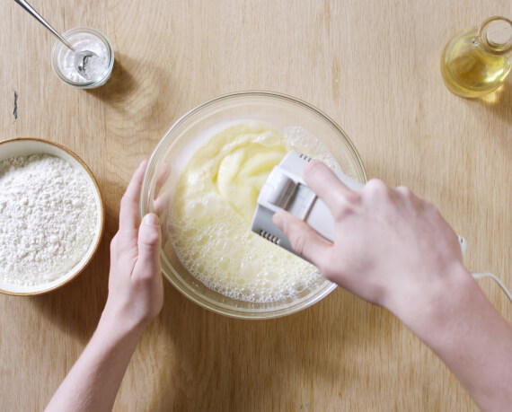 Dies ist Schritt Nr. 1 der Anleitung, wie man das Rezept Pfannkuchen Grundrezept zubereitet.