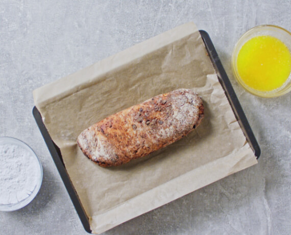 Dies ist Schritt Nr. 6 der Anleitung, wie man das Rezept Christstollen zubereitet.