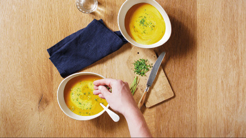 Dies ist Schritt Nr. 4 der Anleitung, wie man das Rezept Klassische Kürbissuppe zubereitet.