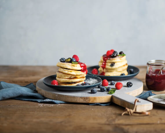 Vegane Pancakes mit Heidelbeeren