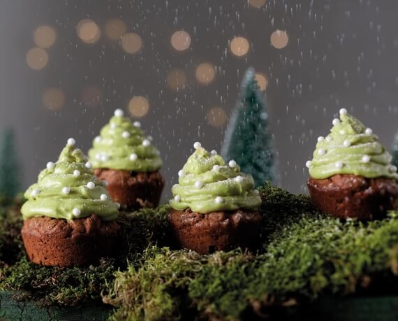 Tannenbaum-Cupcakes – Apfel-Zimt-Muffins mit grüner Creme