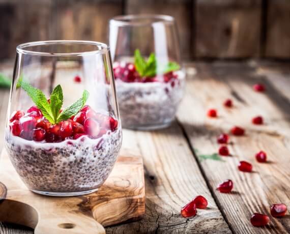 Chia-Pudding mit Granatapfel