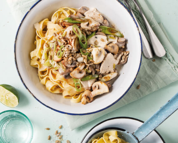 Hähnchengeschnetzeltes mit Tagliatelle