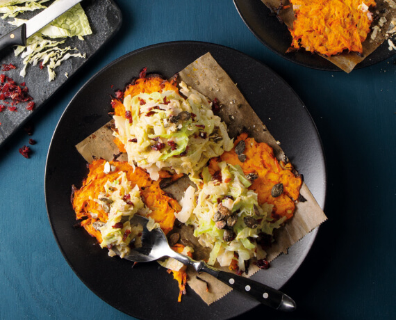 Kürbispuffer mit Rahmwirsing - Rezept | LIDL Kochen