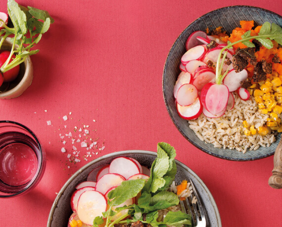 Bowl mit regionalem Gemüse und Pumpernickel-Crunch für 4 Personen von lidl-kochen.de