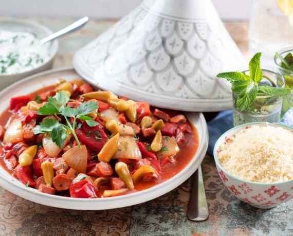 Lammwurst-Tajine mit Couscous