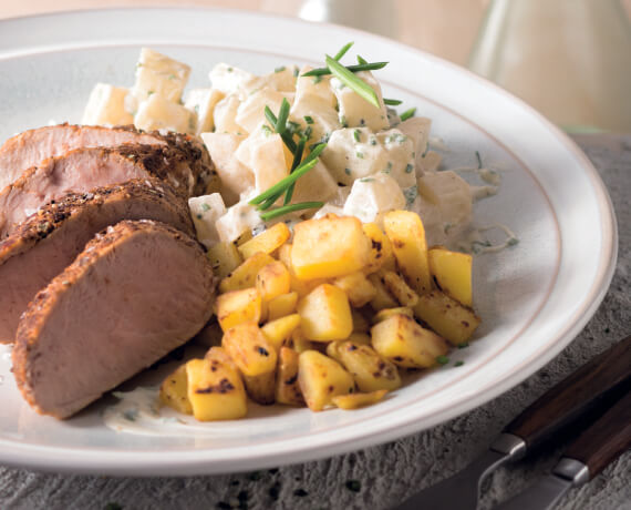 Würziges Schweinefilet mit Kohlrabigemüse und Bratkartoffelwürfeln