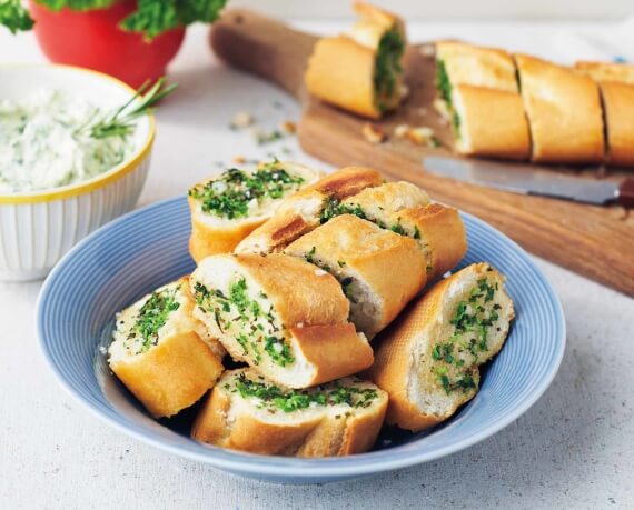 Veganes Kräuterbaguette