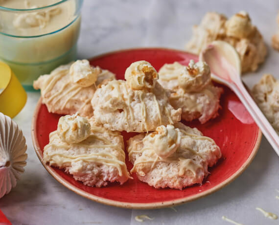 Kokos-Popcorn-Makronen