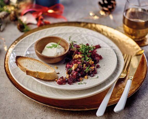 Rote-Bete-Tatar mit Meerrettichcreme