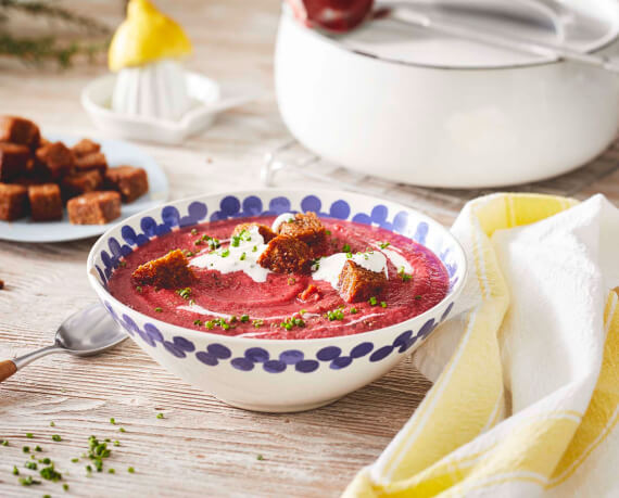 Rote-Bete-Suppe mit Kokosmilch