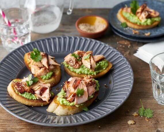 Crostini mit Teriyaki-Lachs