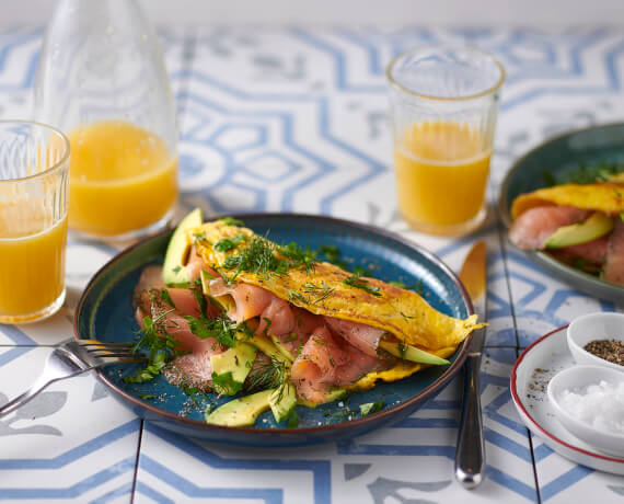 Lachs-Omelett mit Kräutern