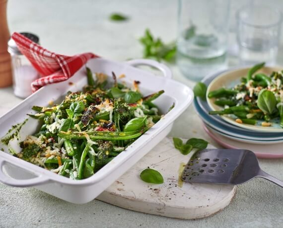 Gebackener Bohnensalat mit Parmesan