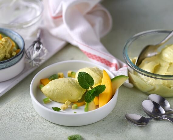 Mango-Avocado-Mousse